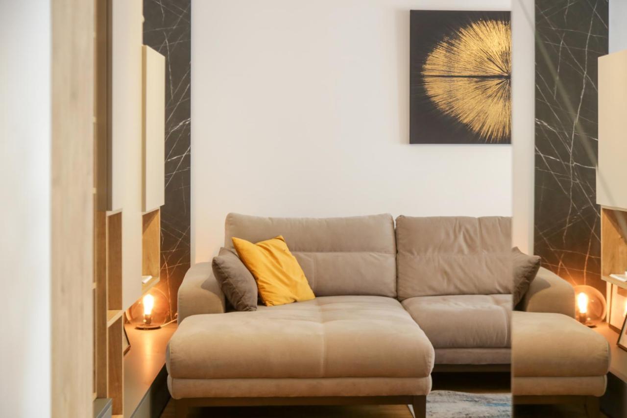 Supernova DeLuxe Residence Novi Sad Extérieur photo
