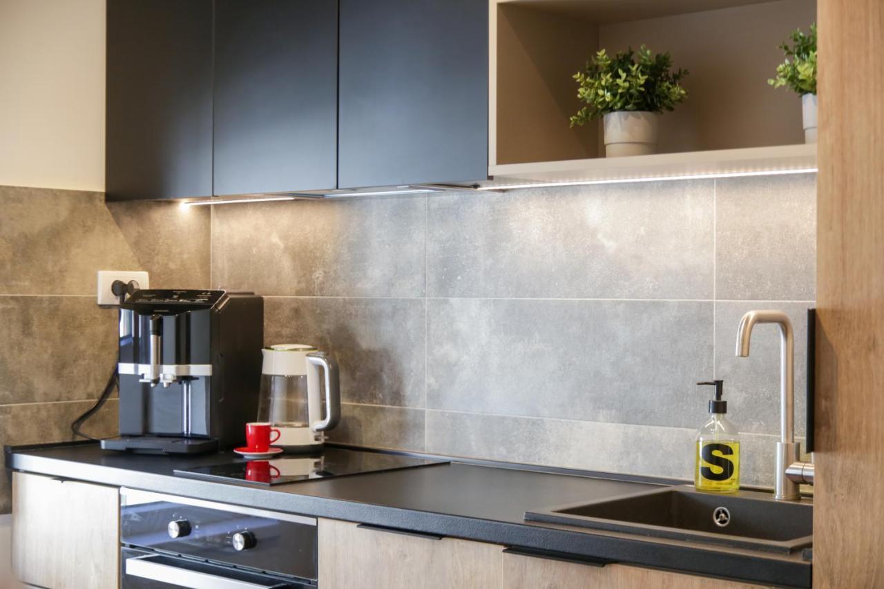 Supernova DeLuxe Residence Novi Sad Extérieur photo